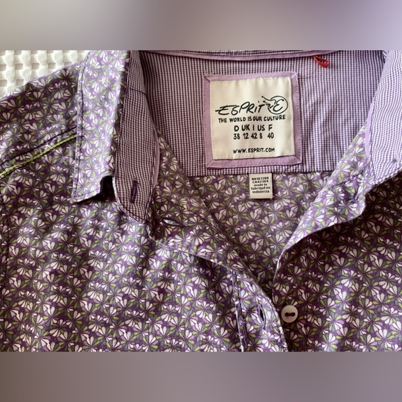 Esprit Western feminine fitted shirt with beautiful detailing - Picture 4 of 5